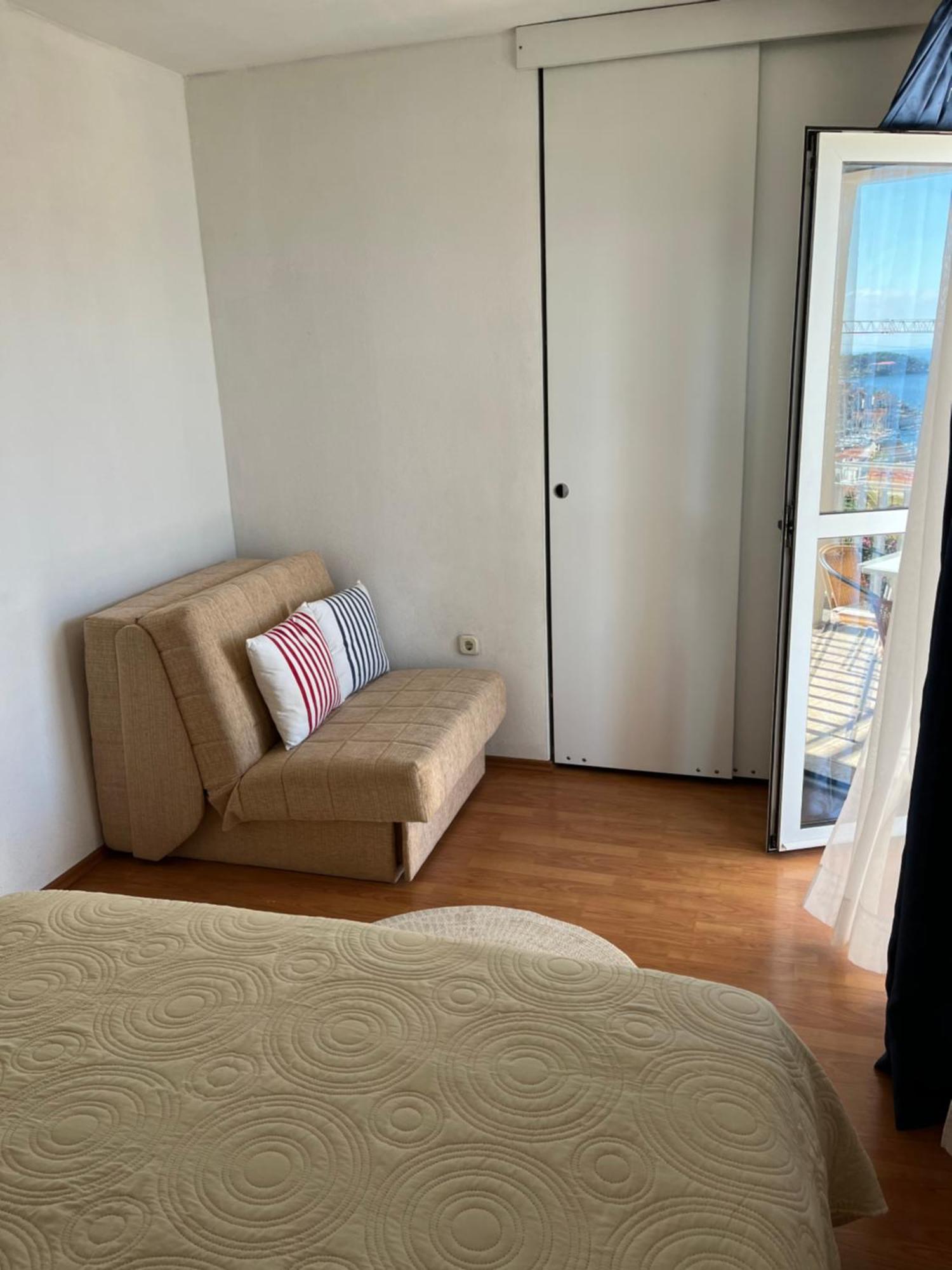 Apartments Despotovic Vis Cameră foto